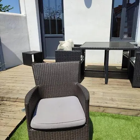 Petite Maison Chaleureuse Avec Terrasse - 2etoiles Dom wakacyjny *